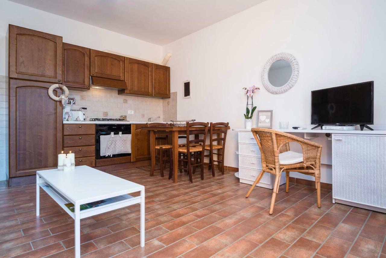 Romantic & Charming Apartment สการ์ลีโน ภายนอก รูปภาพ