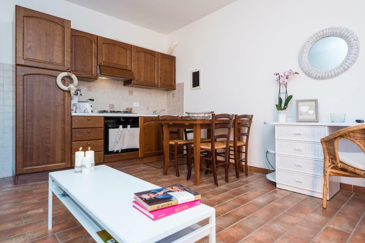 Romantic & Charming Apartment สการ์ลีโน ภายนอก รูปภาพ